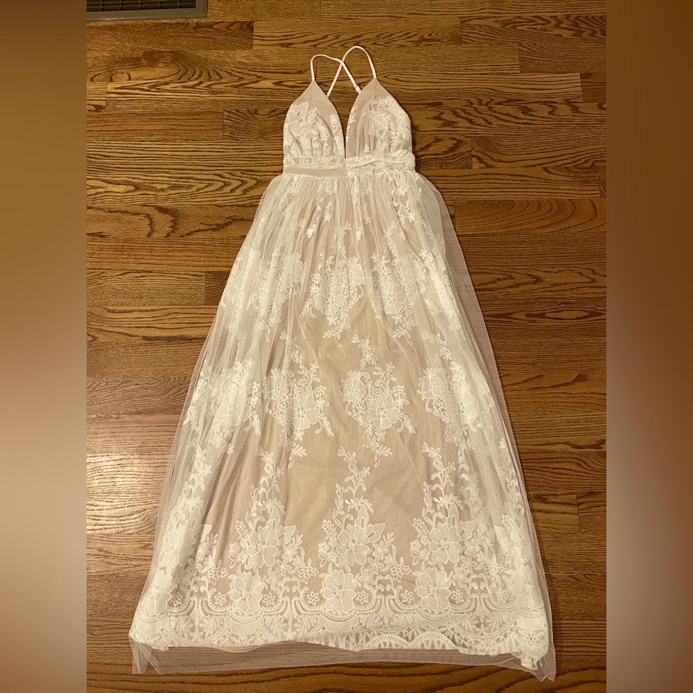 Lace Overlay Maxi Dress - Aakaa